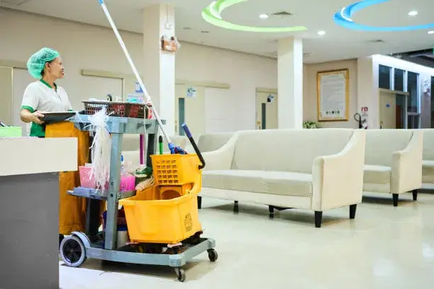 UrbanMop.com – Top Cleaning Company in Dubai Offering Professional Home & Office Services | AED 249